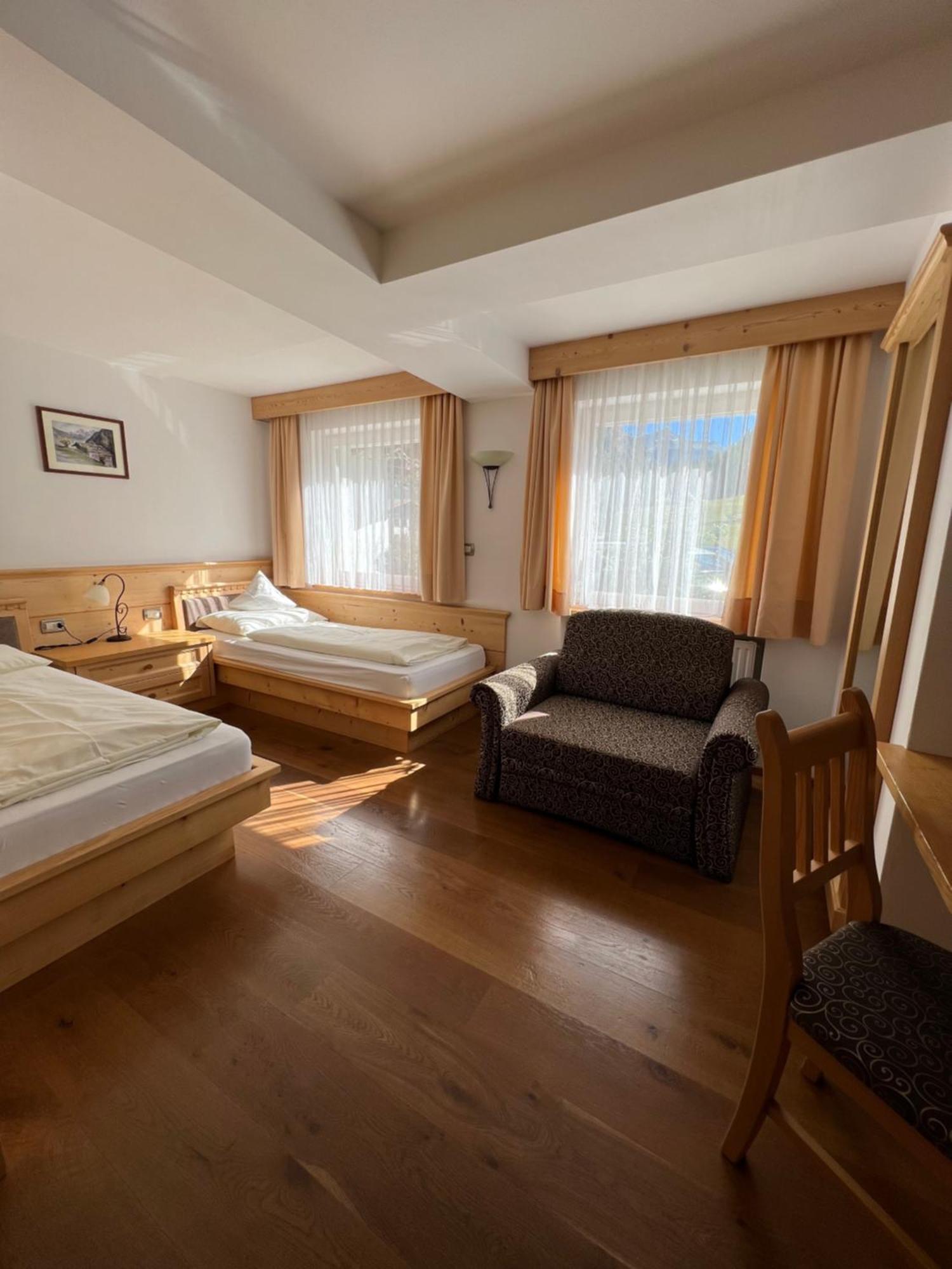 Garni Villa Erna سيلفا دي فال جاردينا الغرفة الصورة